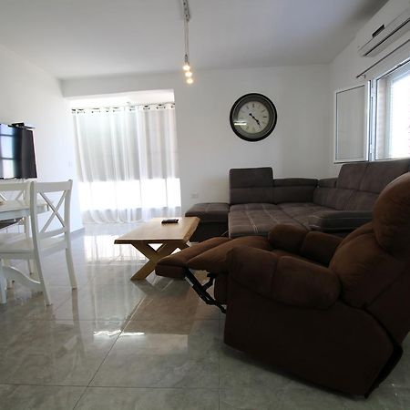 Arendaizrail Apartments - Khana Szenes Street 29 Bat Yam Ngoại thất bức ảnh