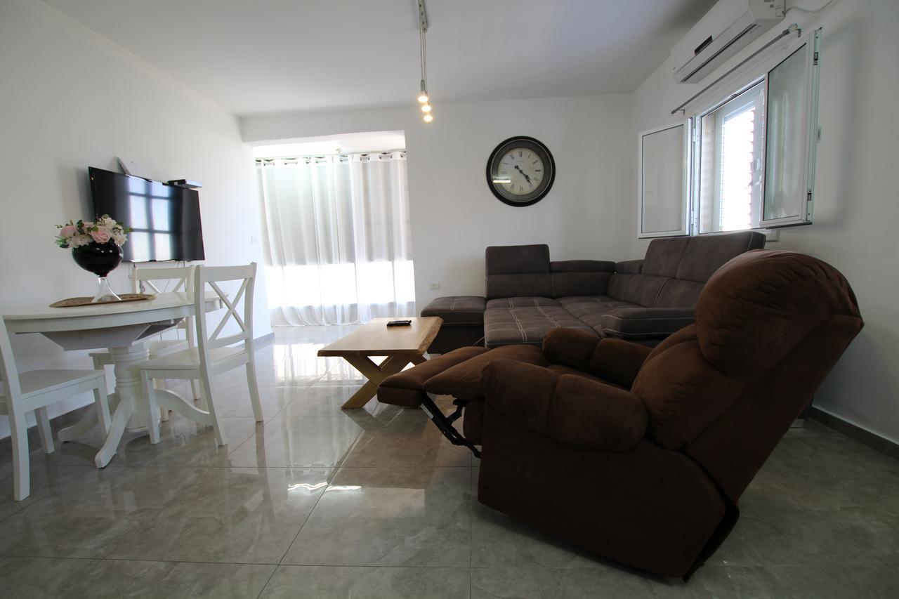 Arendaizrail Apartments - Khana Szenes Street 29 Bat Yam Ngoại thất bức ảnh