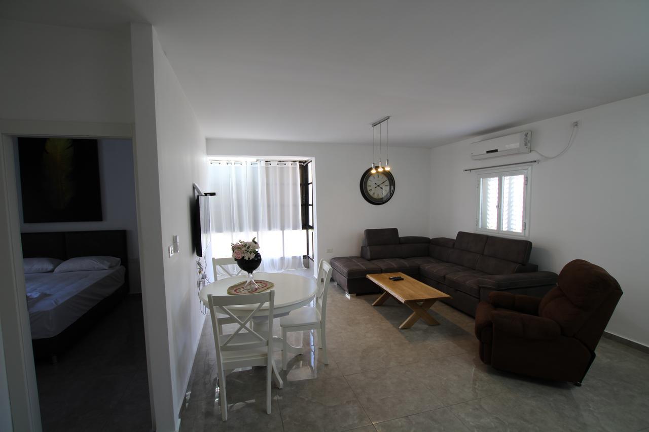 Arendaizrail Apartments - Khana Szenes Street 29 Bat Yam Ngoại thất bức ảnh